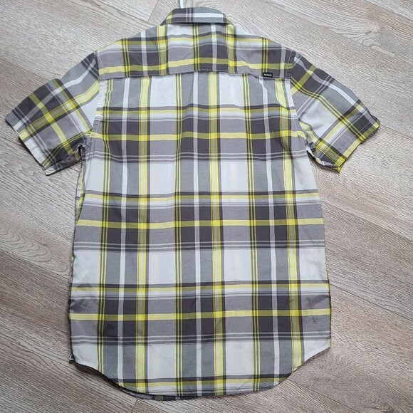 Hurley Shirt Mens Small Gray Yellow Plaid Button Up Short Sleeve Flap Pockets - Picture 2 of 10